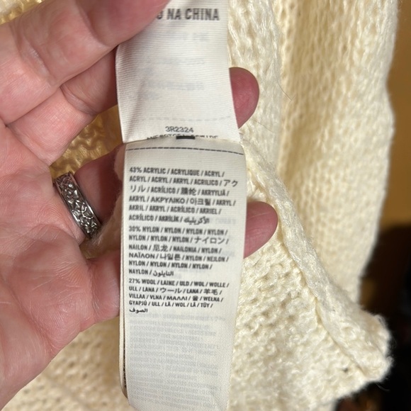 Hollister Women's Cream Open-Knit Sweater Wool Blend Size Small - Picture 3 of 6